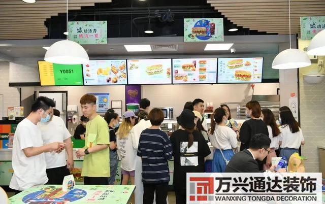 裝修快餐裝修快餐廳藍色,橘色,奶白色搭配