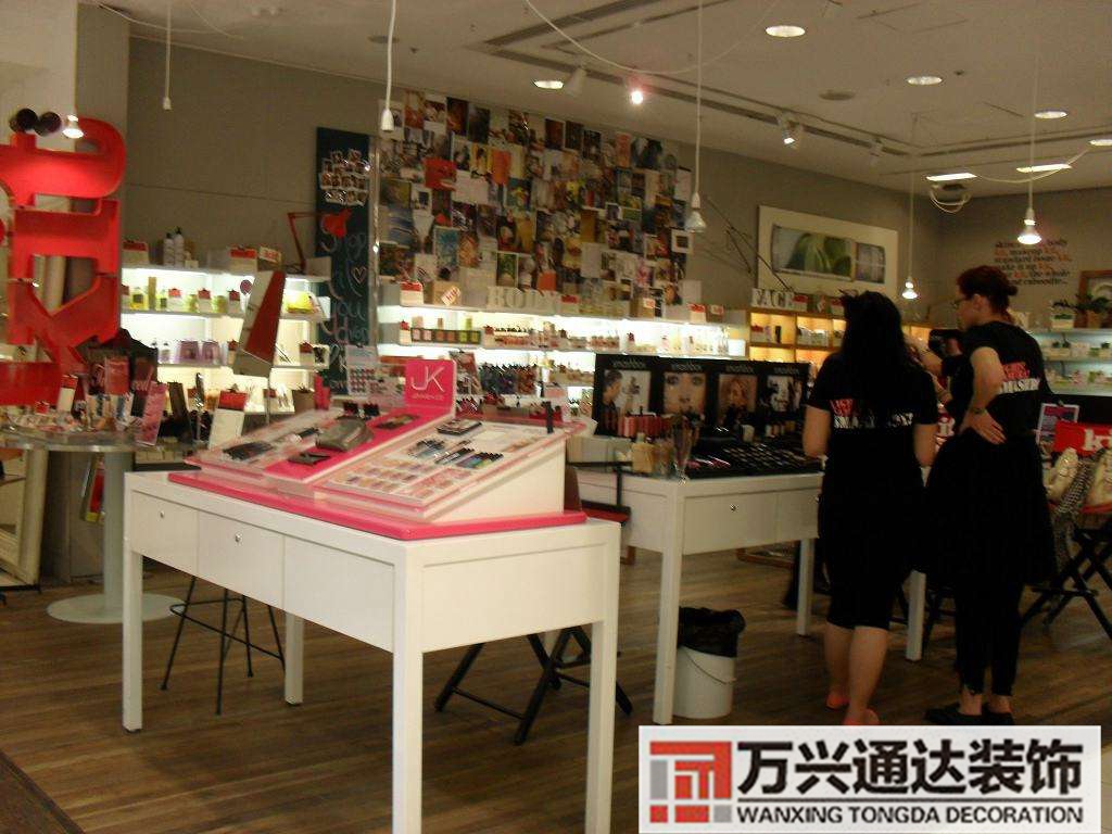 化妝品店裝修多少錢化妝品店裝修大概需要多少錢